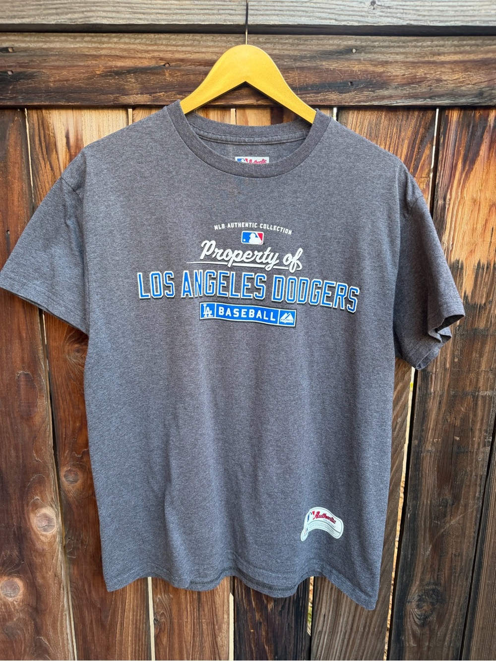 Majestic LA Dodgers Graphic Tee Large Grey
Size:L